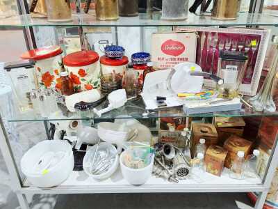 RETRO KITCHENWARES