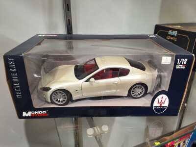 MASERATI GRANTURISMO