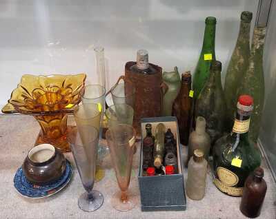 COLLECTABLE GLASSWARE