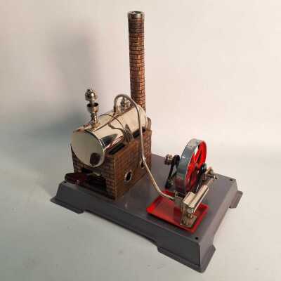 TOY STEAM ENGINE