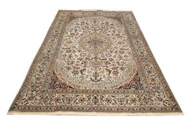 NAIN RUG