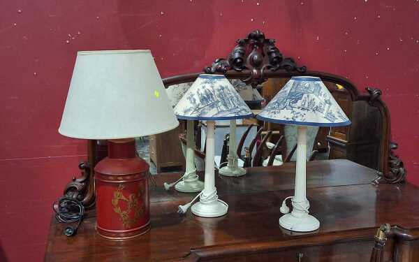 LAMPS