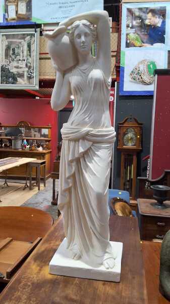 GARDEN STATUE