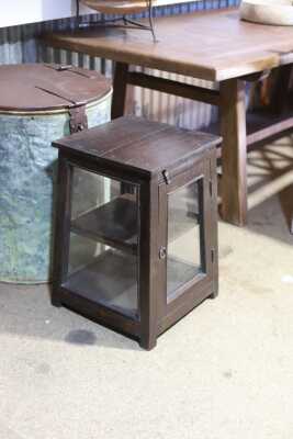 DISPLAY CABINET