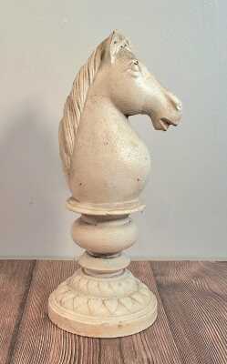 CHESS PIECE