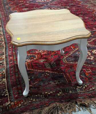 LAMP TABLE