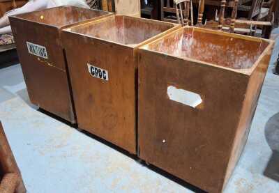 VINTAGE RECEPTACLES