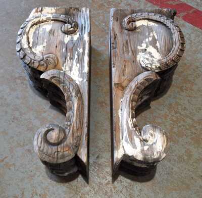 ARCHITECTURAL CORBELS