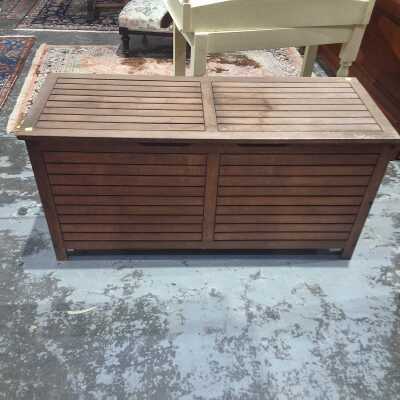 STORAGE TRUNK