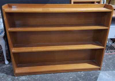 BOOKSHELF