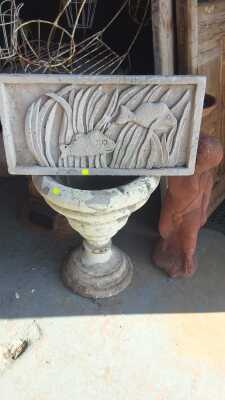 GARDEN DECOR