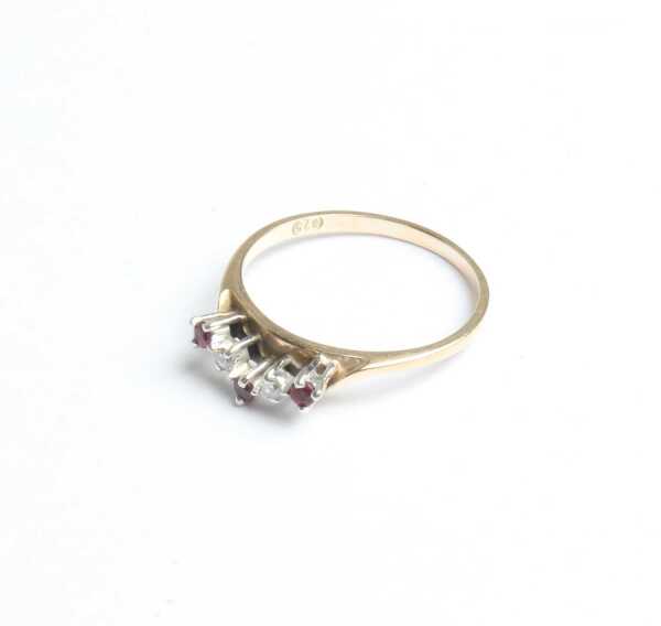 GOLD RING