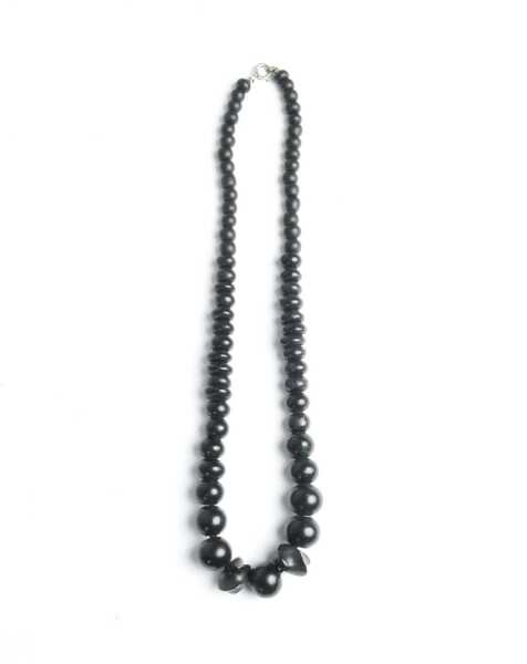 JET NECKLACE