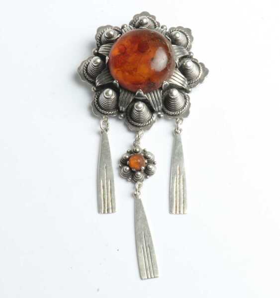 SILVER PENDANT/BROOCH
