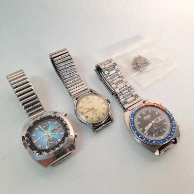 WRISTWATCHES