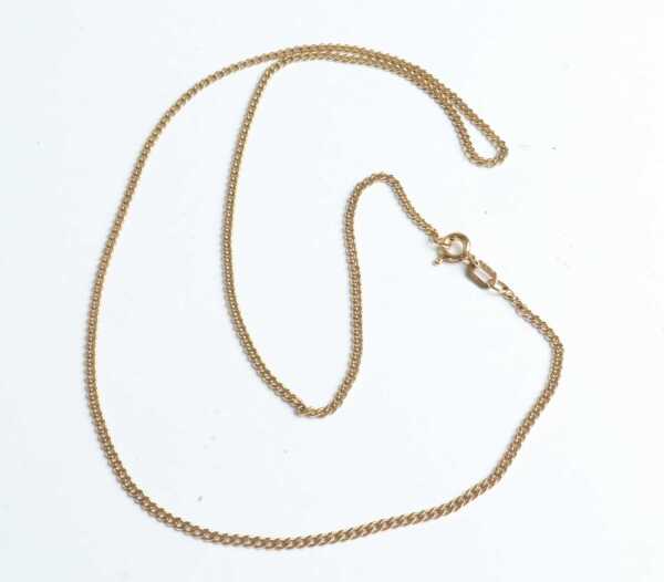 GOLD NECKLACE