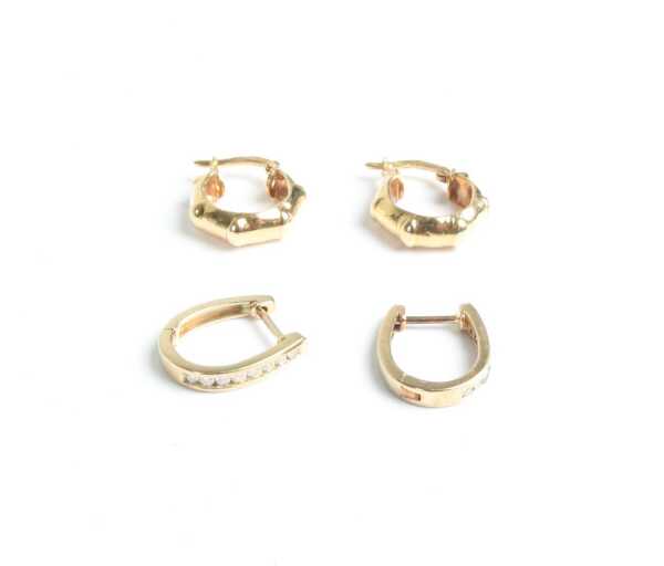 GOLD EARRINGS