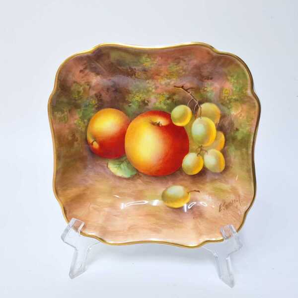 ROYAL WORCESTER