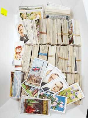 CIGARETTE CARDS