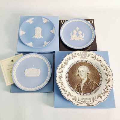 WEDGWOOD DISPLAY PLATES