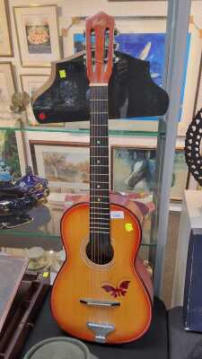 GUITAR