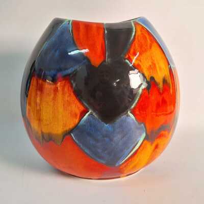 POOLE POTTERY