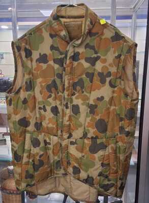 CAMOUFLAGE VEST