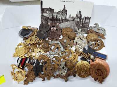 BADGES