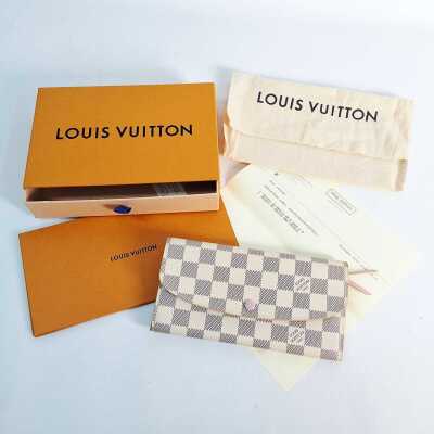 LOUIS VUITTON WALLET