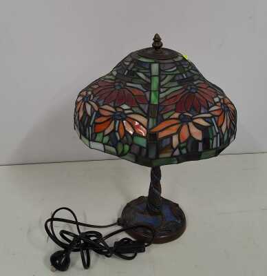 DECORATIVE LAMP