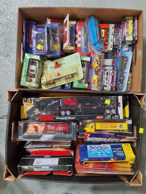 CARS & TRUCKS