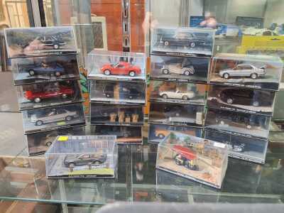 JAMES BOND CARS