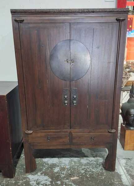 ORIENTAL CABINET