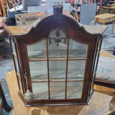 WALL CABINET