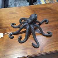 OCTOPUS FIGURE