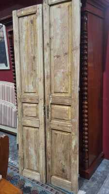 DOORS