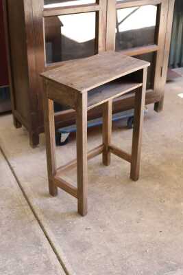 SCHOOL DESK