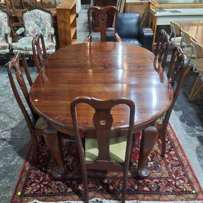 DINING SUITE