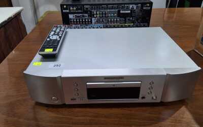 CD PLAYER