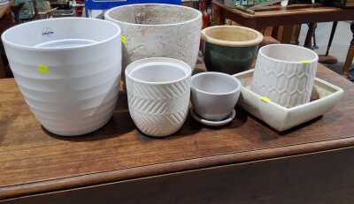 PLANT POTS