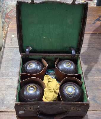 LAWN BOWLS