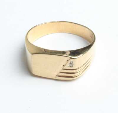 GOLD RING