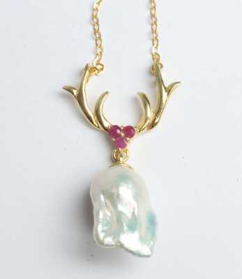 PEARL NECKLACE