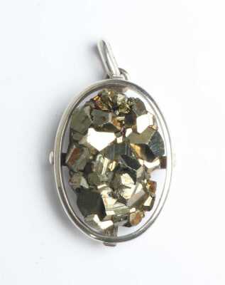 GEMSTONE PENDANT