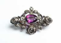 SILVER BROOCH