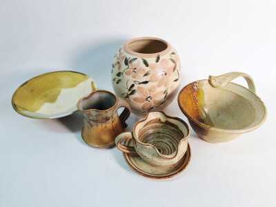 STUDIO POTTERY