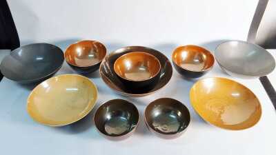 STUDIO POTTERY BOWLS