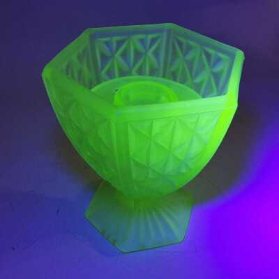 URANIUM GLASS VASE
