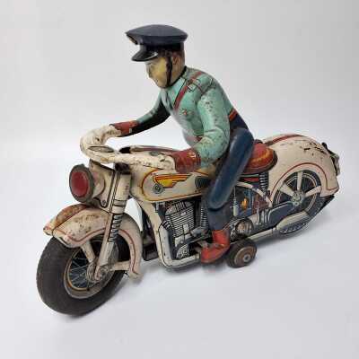 MOTORCYCLE POLICE OFFICER