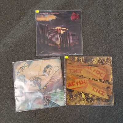 VINYL RECORDS
